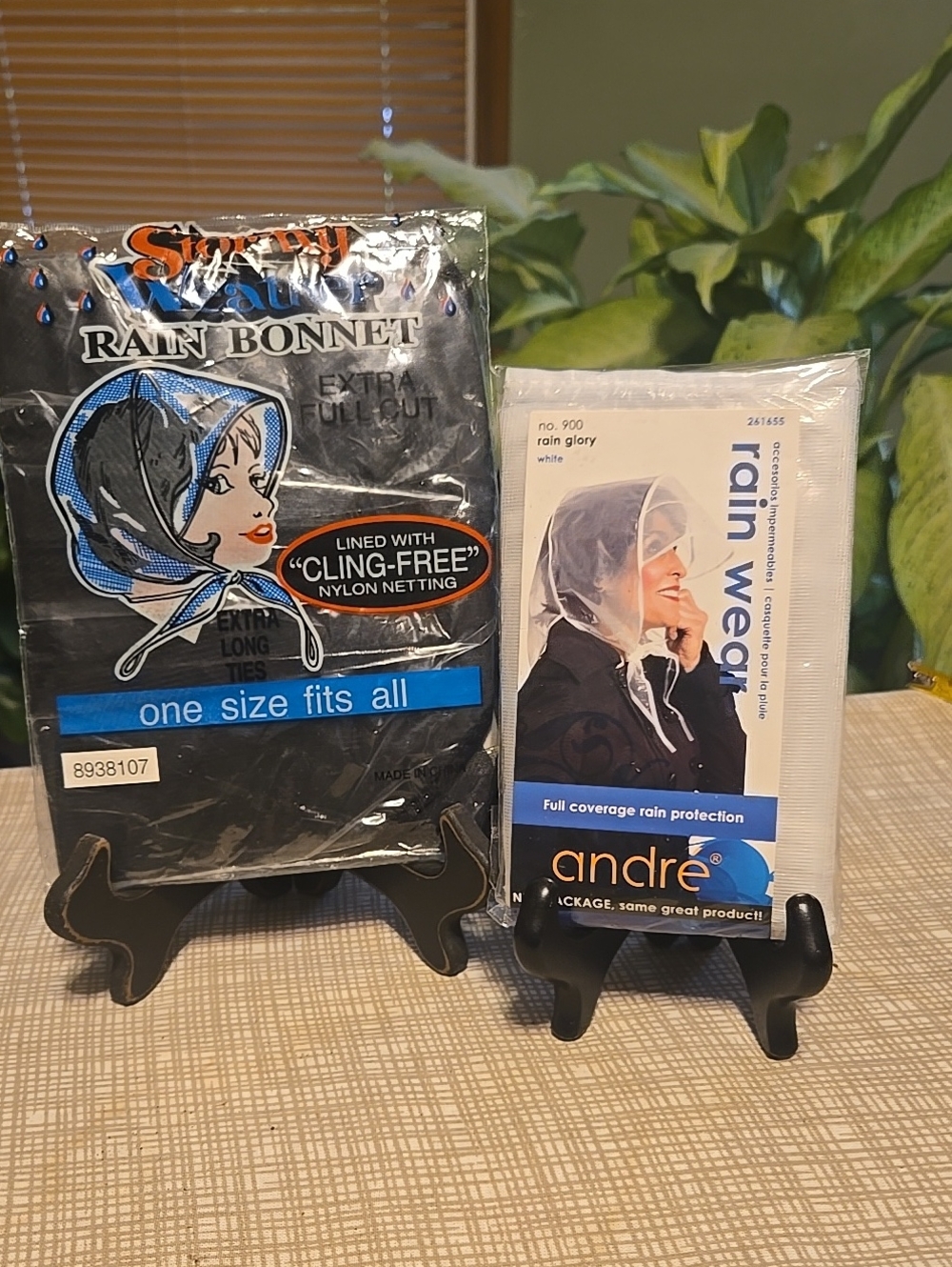 Set Of 2 Rain Bonnet Pack – Clear White / Black Rain Wear
